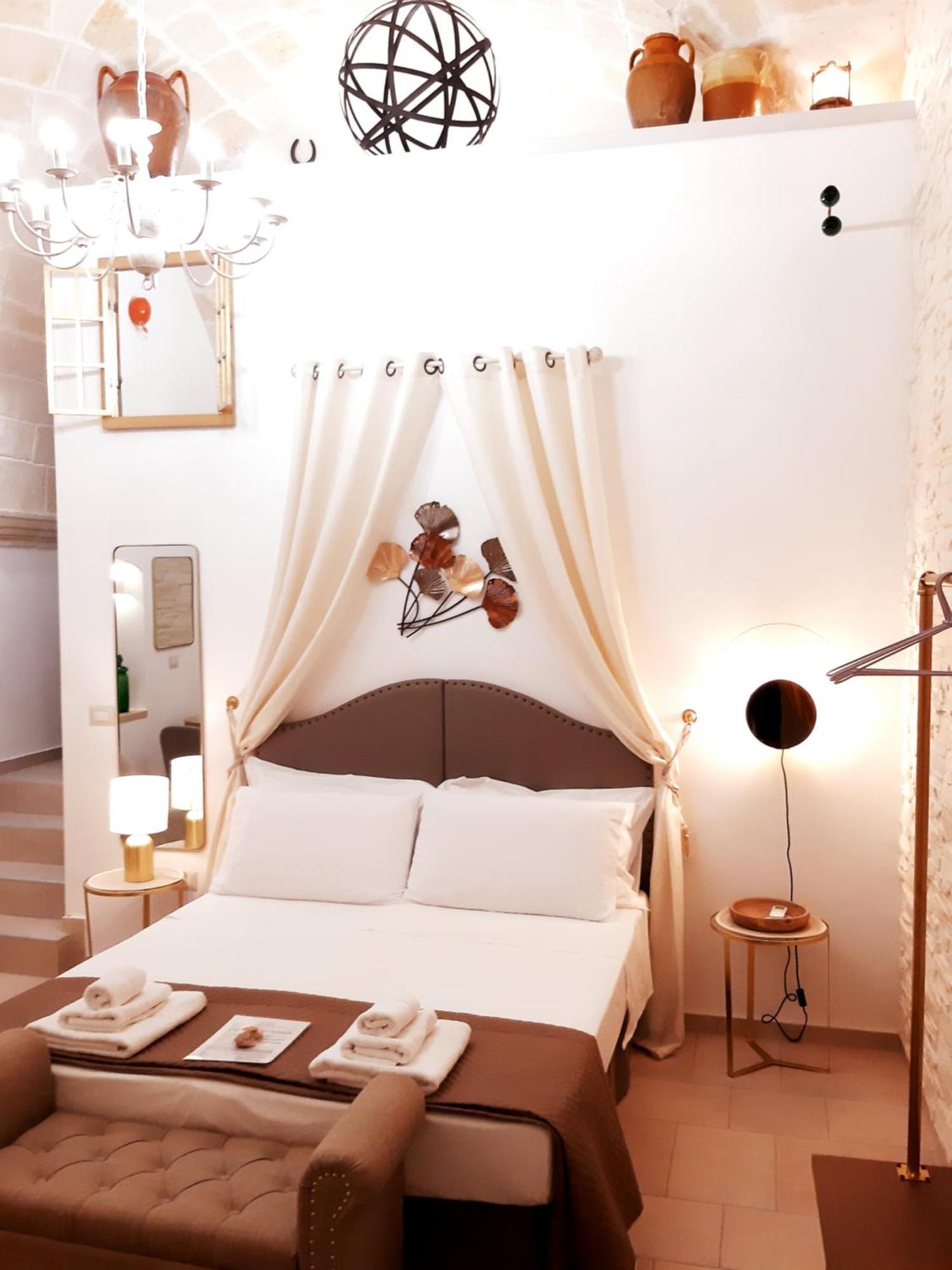 Domus Santi Medici Affittacamere มาสซาฟรา ภายนอก รูปภาพ